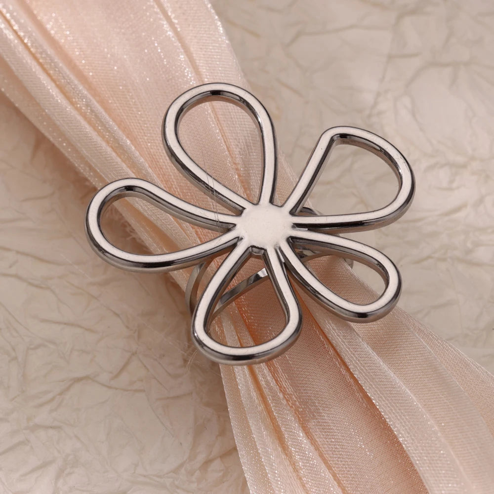 Bague fleur argentée ajustable fantaisie