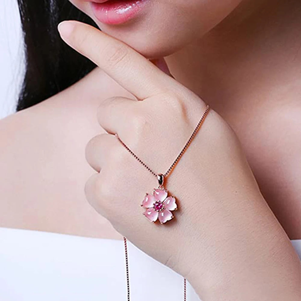 Collier fleur résine rose et doré