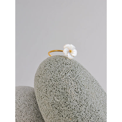 Bague fleur blanche et dorée ajustable femme
