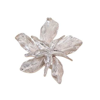 Bague fleur argentée design
