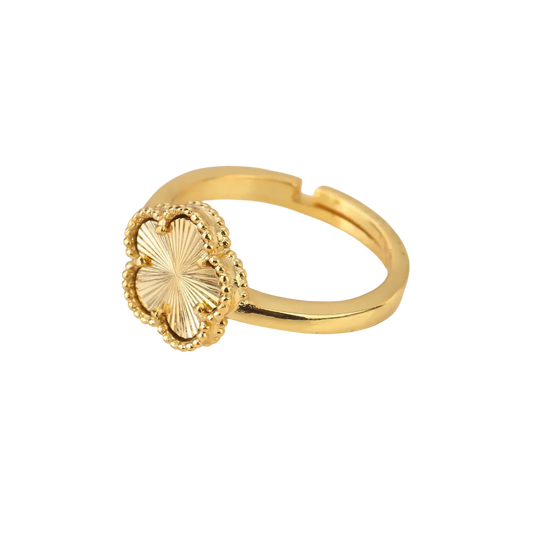 Bague fleur dorée